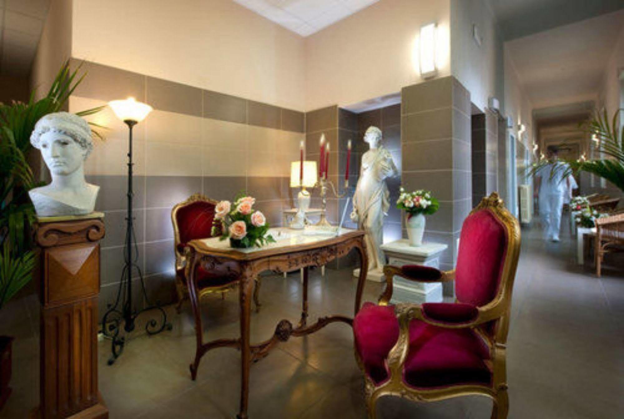 Grand Hotel Regina Salsomaggiore Salsomaggiore Terme Exterior photo