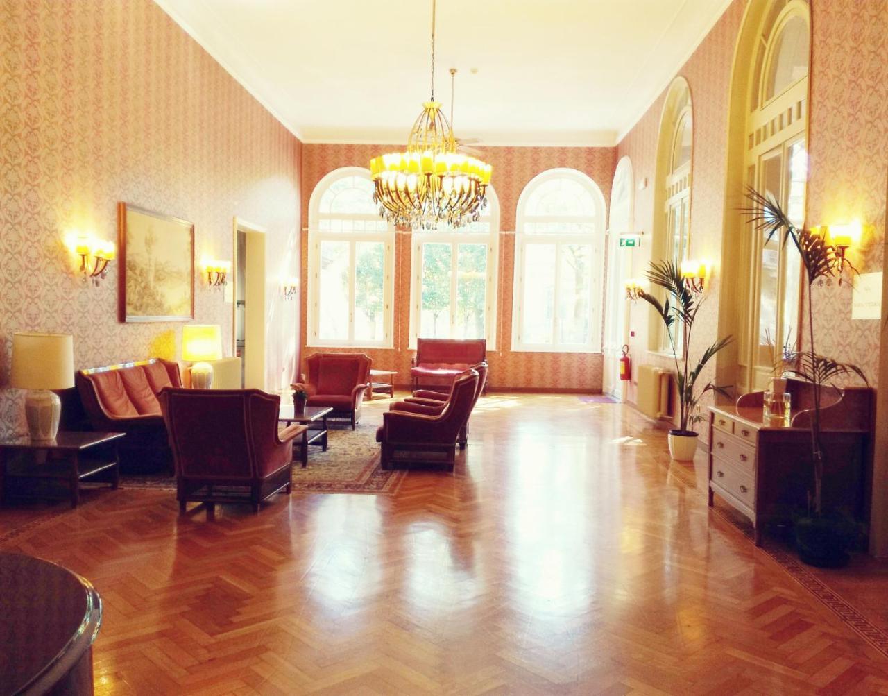 Grand Hotel Regina Salsomaggiore Salsomaggiore Terme Exterior photo