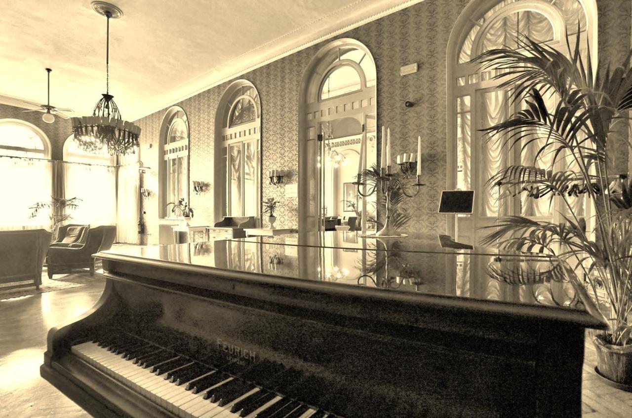 Grand Hotel Regina Salsomaggiore Salsomaggiore Terme Exterior photo